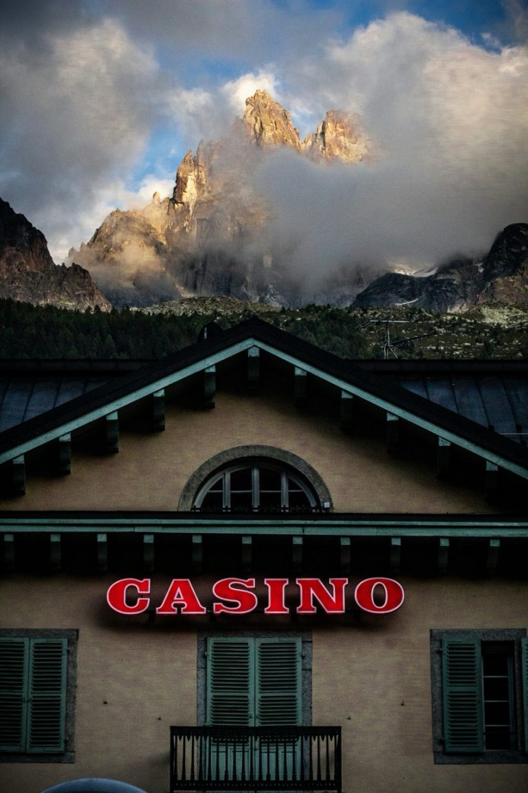 Mengapa Baccarat Online Banyak Diminati Pemain Asia